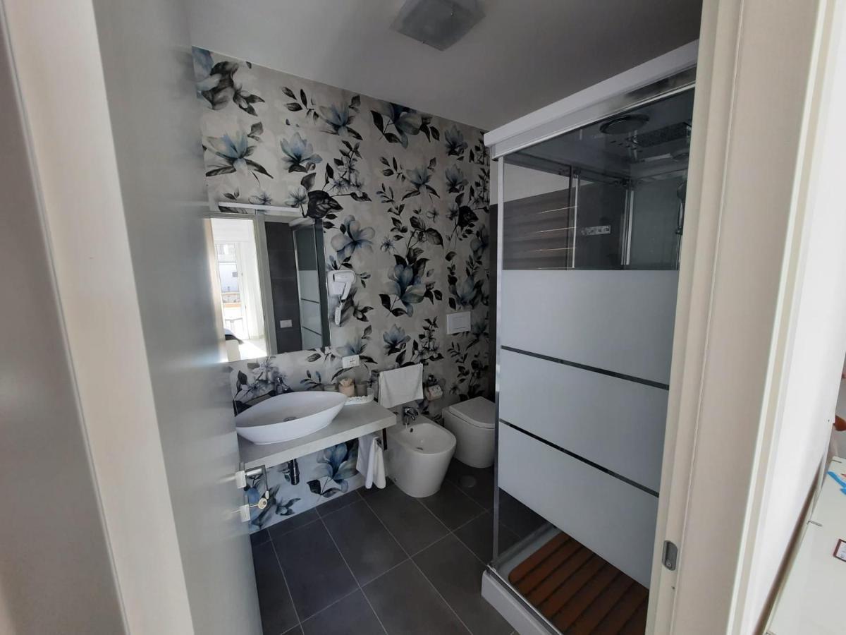 Guest House Tra Cielo E Mare Nettuno Ngoại thất bức ảnh