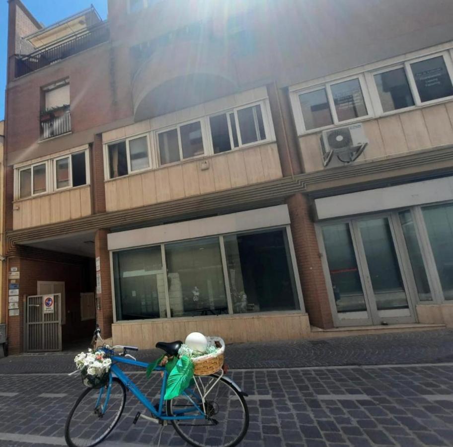 Guest House Tra Cielo E Mare Nettuno Ngoại thất bức ảnh